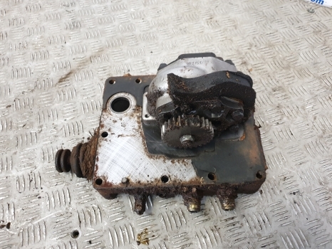 Case International 85, 95 Ser Hydraulic Pump Valve 84573150, 93835c91, 66513c92 - Гідравлічний клапан в категорії Трактори: фото 2 Case International 85, 95 Ser Hydraulic Pump Valve 84573150, 93835c91, 66513c92 - Гідравлічний клапан в категорії Трактори: фото 2