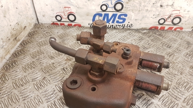 Case Maxxum Mx, Magnum 7000 Series Mx110 Hydraulic Hitch Valve Body 199107a1 - Гідравлічний клапан в категорії Трактори: фото 4 Case Maxxum Mx, Magnum 7000 Series Mx110 Hydraulic Hitch Valve Body 199107a1 - Гідравлічний клапан в категорії Трактори: фото 4