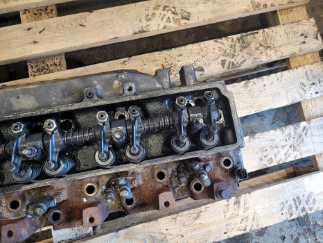 Claas Ares 656 John Deere 6810 Engine Cylinder Head R121608, 6005021490, Re57489 - Головка блоку: фото 5 Claas Ares 656 John Deere 6810 Engine Cylinder Head R121608, 6005021490, Re57489 - Головка блоку: фото 5