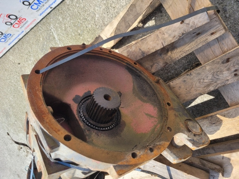 Claas Ares 836, 816, 826 Rear Axle Housing Lhs 6005029451, 6005029419, 0261b04 - Задня вісь: фото 4 Claas Ares 836, 816, 826 Rear Axle Housing Lhs 6005029451, 6005029419, 0261b04 - Задня вісь: фото 4
