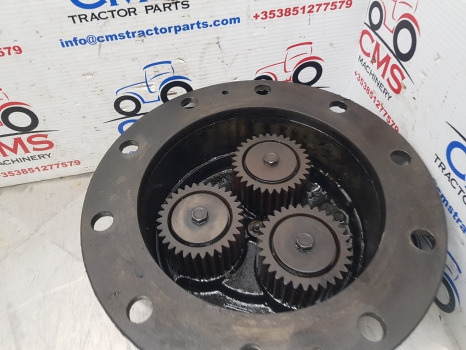 Claas Ares 836 Front Axle Planetary Gear Z31 Holder 6000103811, 146260 - Передня вісь: фото 2 Claas Ares 836 Front Axle Planetary Gear Z31 Holder 6000103811, 146260 - Передня вісь: фото 2