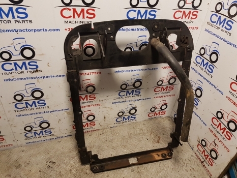 Claas Arion 500, 600 640 Radiator Suppor Bracket Screen 0021664355, 0021664356 - Система охолодження в категорії Трактори: фото 2 Claas Arion 500, 600 640 Radiator Suppor Bracket Screen 0021664355, 0021664356 - Система охолодження в категорії Трактори: фото 2