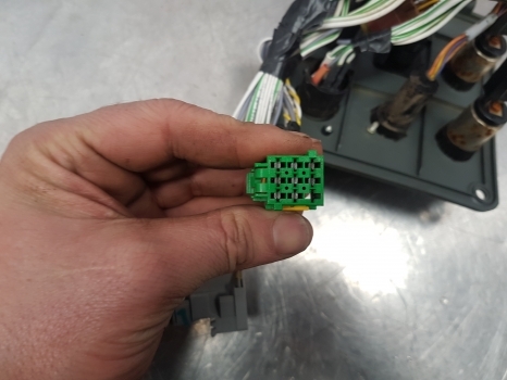 Кабелі/ Дроти в категорії Трактори Claas Arion 640, 500, 600, Axion 850 Wiring Loom And Panel 0011265231, 11262040: фото 10