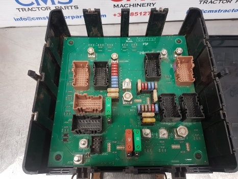 Claas Arion 640, 500, 600, Axion 950, 920, 900 Cab Fuse Box Unit 0021845140 - Запобіжник в категорії Трактори: фото 3 Claas Arion 640, 500, 600, Axion 950, 920, 900 Cab Fuse Box Unit 0021845140 - Запобіжник в категорії Трактори: фото 3