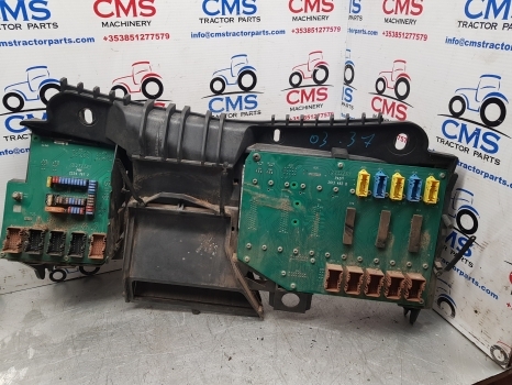 Claas Arion Axion Series Ecu, Fuse Box Kit 26134830, 22347672, 0026134830 - Запобіжник в категорії Трактори: фото 1 Claas Arion Axion Series Ecu, Fuse Box Kit 26134830, 22347672, 0026134830 - Запобіжник в категорії Трактори: фото 1