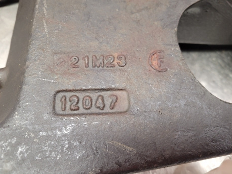 Claas Arion Carraro 20.29 Si Front Axle Bottom Wishbone Arm Lhs 12047, 68168, 68164 - Підвіска: фото 3 Claas Arion Carraro 20.29 Si Front Axle Bottom Wishbone Arm Lhs 12047, 68168, 68164 - Підвіска: фото 3