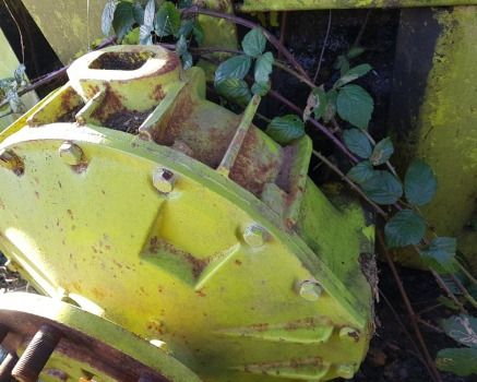 Claas Dominator 86 Front Axle Hub Lhs Complete 197344.2 - Передня вісь: фото 4 Claas Dominator 86 Front Axle Hub Lhs Complete 197344.2 - Передня вісь: фото 4