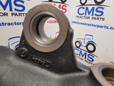 Claas, Mccormick, Case Carraro Front Axle Swivel Housing Rhs 066657, 11664 - Передня вісь: фото 5 Claas, Mccormick, Case Carraro Front Axle Swivel Housing Rhs 066657, 11664 - Передня вісь: фото 5
