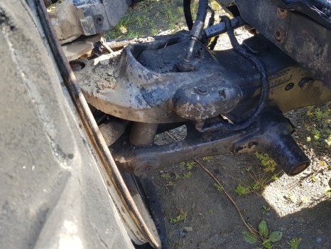 Claas Renault 656 Rx/rz Front Rear Axle, Engine, Transmission, Lift, Frame Parts - Двигун: фото 3 Claas Renault 656 Rx/rz Front Rear Axle, Engine, Transmission, Lift, Frame Parts - Двигун: фото 3