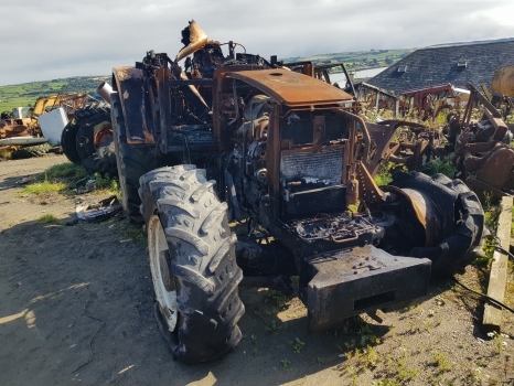 Claas Renault 656 Rx/rz Front Rear Axle, Engine, Transmission, Lift, Frame Parts - Двигун: фото 1 Claas Renault 656 Rx/rz Front Rear Axle, Engine, Transmission, Lift, Frame Parts - Двигун: фото 1