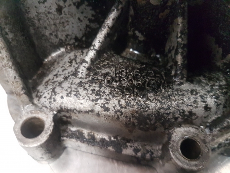 Deutz Agrotron 120, Mk3, Ttv. Water Pump Parts 04205959 - Помпа в категорії Сільськогосподарська техніка: фото 4 Deutz Agrotron 120, Mk3, Ttv. Water Pump Parts 04205959 - Помпа в категорії Сільськогосподарська техніка: фото 4