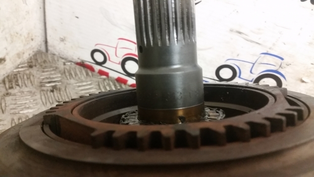 Deutz Agrotron 6.15 Powershift Clutch Assy, Shaft 04427607, 04419770, 2093313089 - Зчеплення та запчастини в категорії Трактори: фото 4 Deutz Agrotron 6.15 Powershift Clutch Assy, Shaft 04427607, 04419770, 2093313089 - Зчеплення та запчастини в категорії Трактори: фото 4