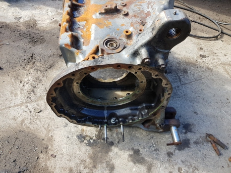 Fendt 724 S4, 700 Series, Rear Axle Housing, Central Housing 103004200000 - Задня вісь: фото 5 Fendt 724 S4, 700 Series, Rear Axle Housing, Central Housing 103004200000 - Задня вісь: фото 5