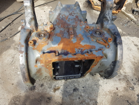 Fendt 724 S4, 700 Series, Rear Axle Housing, Central Housing 103004200000 - Задня вісь: фото 4 Fendt 724 S4, 700 Series, Rear Axle Housing, Central Housing 103004200000 - Задня вісь: фото 4