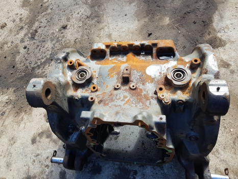 Fendt 724 S4, 700 Series, Rear Axle Housing, Central Housing 103004200000 - Задня вісь: фото 2 Fendt 724 S4, 700 Series, Rear Axle Housing, Central Housing 103004200000 - Задня вісь: фото 2