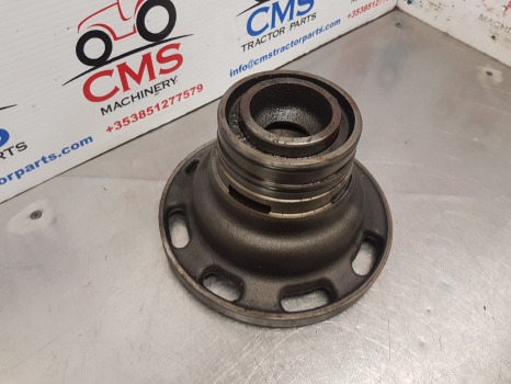 Fendt 724 S4, 716, 718, 720, 722 Rear Axle Bearing Support 743450010030 - Задня вісь: фото 4 Fendt 724 S4, 716, 718, 720, 722 Rear Axle Bearing Support 743450010030 - Задня вісь: фото 4