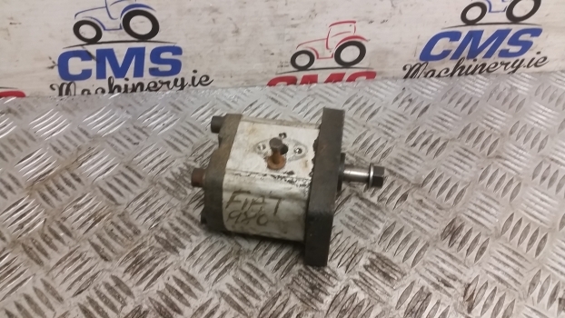 Fiat 980 Hydraulic Power Steering Pump 87569205, 5179722, 5129481, 44900839 - Насос гідропідсилювача в категорії Трактори: фото 2 Fiat 980 Hydraulic Power Steering Pump 87569205, 5179722, 5129481, 44900839 - Насос гідропідсилювача в категорії Трактори: фото 2