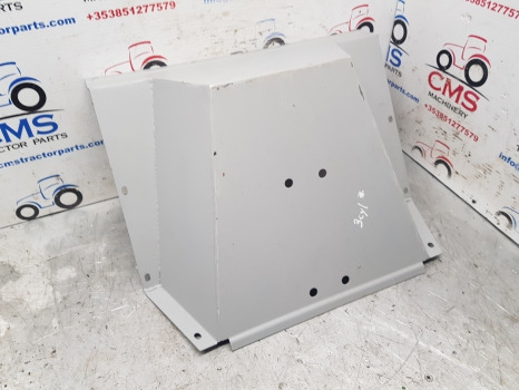 Ford 10 Series 3 Cyl 2810, 2910, 4610 Ap Lp Cab Floor Pan Under Seat Plate Panel - Кабіна й інтер'єр: фото 4 Ford 10 Series 3 Cyl 2810, 2910, 4610 Ap Lp Cab Floor Pan Under Seat Plate Panel - Кабіна й інтер'єр: фото 4