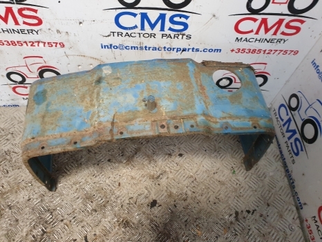 Ford 10 Series Ap Cab Bonnet Panel Front Of Cab - Капот в категорії Трактори: фото 1 Ford 10 Series Ap Cab Bonnet Panel Front Of Cab - Капот в категорії Трактори: фото 1