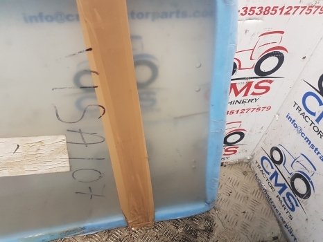 Ford 2600, 3600, 4600, 5600, 6600, 7600, 4100 Cab Glass Rear Upper 83909853 - Скло та запчастини в категорії Трактори: фото 3 Ford 2600, 3600, 4600, 5600, 6600, 7600, 4100 Cab Glass Rear Upper 83909853 - Скло та запчастини в категорії Трактори: фото 3
