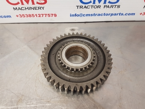 Ford 30, Tw Series, Tw15 Transmission Gear 3rd 43t E6nn7n315ca, D8nn7b340aa - Карданний вал в категорії Трактори: фото 1 Ford 30, Tw Series, Tw15 Transmission Gear 3rd 43t E6nn7n315ca, D8nn7b340aa - Карданний вал в категорії Трактори: фото 1
