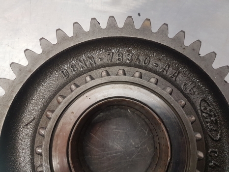 Ford 30, Tw Series, Tw15 Transmission Gear 3rd 43t E6nn7n315ca, D8nn7b340aa - Карданний вал в категорії Трактори: фото 3 Ford 30, Tw Series, Tw15 Transmission Gear 3rd 43t E6nn7n315ca, D8nn7b340aa - Карданний вал в категорії Трактори: фото 3