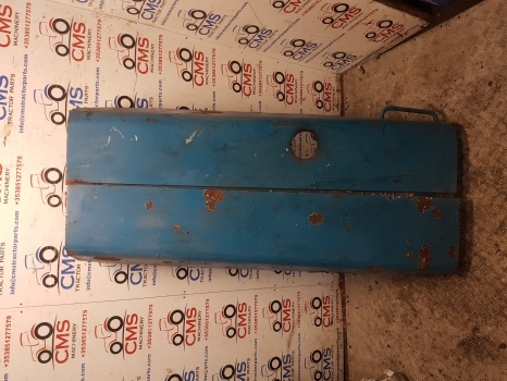 Ford 7840, 8240, 8340 Bonnet Hood Panel Assy 81872176, E9nn16619ef, E9nn16618cc - Капот в категорії Трактори: фото 1 Ford 7840, 8240, 8340 Bonnet Hood Panel Assy 81872176, E9nn16619ef, E9nn16618cc - Капот в категорії Трактори: фото 1