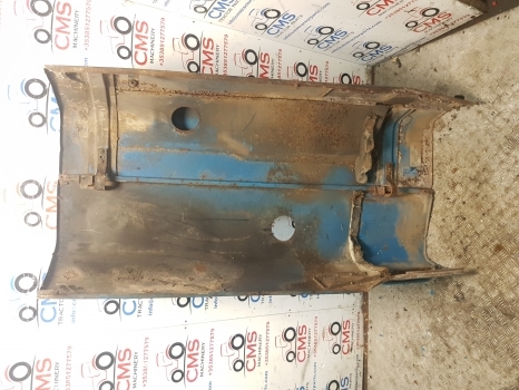 Ford 7840, 8240, 8340 Bonnet Hood Panel Assy 81872176, E9nn16619ef, E9nn16618cc - Капот в категорії Трактори: фото 4 Ford 7840, 8240, 8340 Bonnet Hood Panel Assy 81872176, E9nn16619ef, E9nn16618cc - Капот в категорії Трактори: фото 4