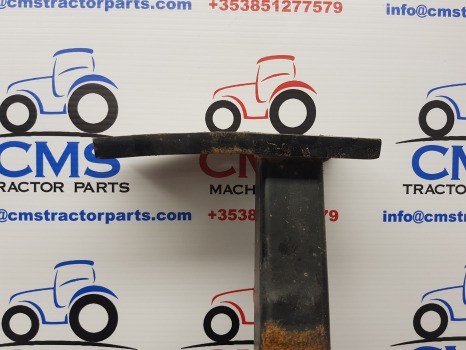 Ford New Holland 40, Ts Series, Ts110, 8340 Foot Step Lhs 82007896, 82007892 - Підніжка в категорії Сільськогосподарська техніка: фото 3 Ford New Holland 40, Ts Series, Ts110, 8340 Foot Step Lhs 82007896, 82007892 - Підніжка в категорії Сільськогосподарська техніка: фото 3