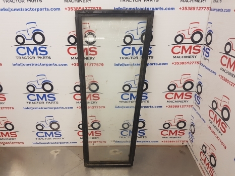 Ford New Holland Cab Low Panel Glass With Frame Rh 83931985 E2nn94000r68aa - Скло та запчастини в категорії Трактори: фото 1 Ford New Holland Cab Low Panel Glass With Frame Rh 83931985 E2nn94000r68aa - Скло та запчастини в категорії Трактори: фото 1