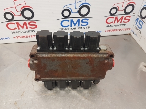 Ford New Holland Case, Massey Ferguson Quicke Loader Spool Valve Assy Sq454001 - Гідравлічний клапан в категорії Трактори: фото 5 Ford New Holland Case, Massey Ferguson Quicke Loader Spool Valve Assy Sq454001 - Гідравлічний клапан в категорії Трактори: фото 5