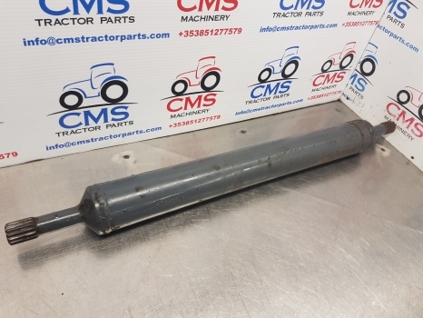 Ford New Holland Ts110, Ts And 40 Series 4wd Propeller Drive Shaft 82011577 - Карданний вал в категорії Трактори: фото 4 Ford New Holland Ts110, Ts And 40 Series 4wd Propeller Drive Shaft 82011577 - Карданний вал в категорії Трактори: фото 4