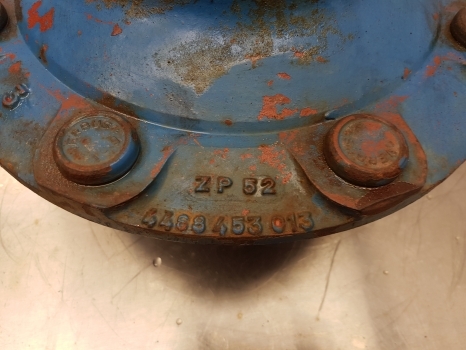 Ford Tw 20 Front Axle Hub Bolt Plate 4468453013, Zp1927708, 4468453013 - Маточина в категорії Трактори: фото 3 Ford Tw 20 Front Axle Hub Bolt Plate 4468453013, Zp1927708, 4468453013 - Маточина в категорії Трактори: фото 3