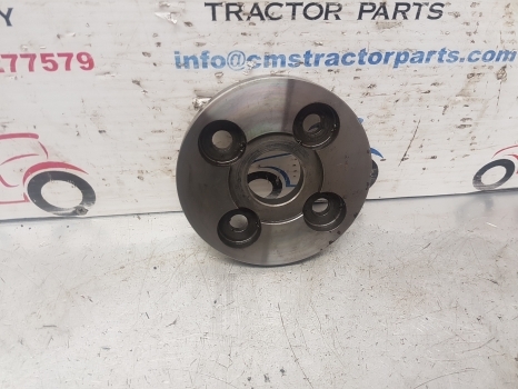 Jcb 2cx Front Axle Hub Retaining Plate 453/30305 - Маточина в категорії Екскаватори-навантажувачі: фото 1 Jcb 2cx Front Axle Hub Retaining Plate 453/30305 - Маточина в категорії Екскаватори-навантажувачі: фото 1