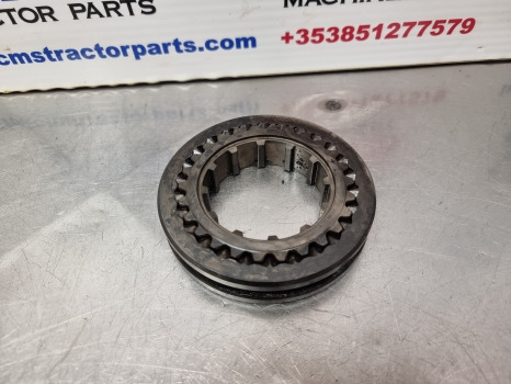 John Deere 00, 10, 20, 30, Se 6230 Shift Collar Assy L100528, L33060 - Трансмісія: фото 1 John Deere 00, 10, 20, 30, Se 6230 Shift Collar Assy L100528, L33060 - Трансмісія: фото 1