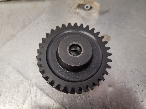 John Deere 1630, 2040, 1640, 1950, 2030 Engine Oil Pump Gear Z33 T20298 - Двигун та запчастини: фото 4 John Deere 1630, 2040, 1640, 1950, 2030 Engine Oil Pump Gear Z33 T20298 - Двигун та запчастини: фото 4