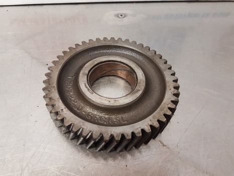John Deere 2130, 2230, 2040, 2250, 2140 Engine Idler Gear At24252, T26322 - Двигун та запчастини: фото 1 John Deere 2130, 2230, 2040, 2250, 2140 Engine Idler Gear At24252, T26322 - Двигун та запчастини: фото 1