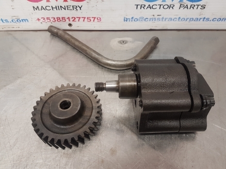 John Deere 2140, 2040s, 8560 Engine Oil Pump And Gear Re35865, Dd14760, T20298 - Масляний насос в категорії Трактори: фото 1 John Deere 2140, 2040s, 8560 Engine Oil Pump And Gear Re35865, Dd14760, T20298 - Масляний насос в категорії Трактори: фото 1