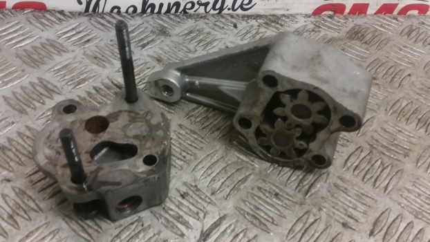 John Deere 6010, 6110, 6210, 6310, 3200, 6020, 6220 Engine Oil Pump Re504914 - Масляний насос в категорії Трактори: фото 3 John Deere 6010, 6110, 6210, 6310, 3200, 6020, 6220 Engine Oil Pump Re504914 - Масляний насос в категорії Трактори: фото 3