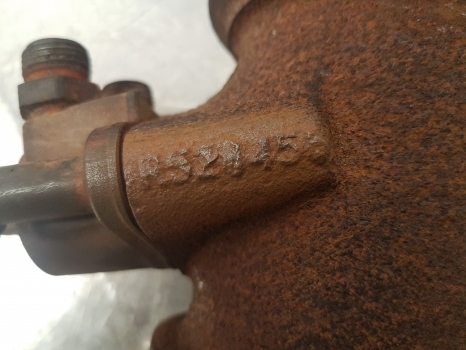John Deere 6210r Pipe Conector Turbocharger R528456 - Турбіна в категорії Трактори: фото 5 John Deere 6210r Pipe Conector Turbocharger R528456 - Турбіна в категорії Трактори: фото 5