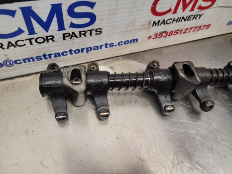 John Deere 6600, 6506 Rocker Shaft Assy R123514, Re508317 - Двигун та запчастини: фото 2 John Deere 6600, 6506 Rocker Shaft Assy R123514, Re508317 - Двигун та запчастини: фото 2