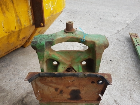 John Deere 6610, 6510 Premuim Front Axle Casting Al102442, L102442 - Передня вісь в категорії Сільськогосподарська техніка: фото 3 John Deere 6610, 6510 Premuim Front Axle Casting Al102442, L102442 - Передня вісь в категорії Сільськогосподарська техніка: фото 3