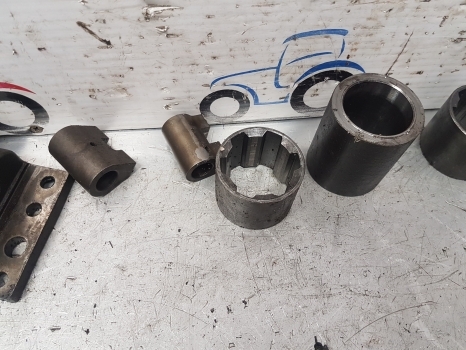 Landini Vision 80, 85, 90, 95, 100, 105 Transmission Assorted Parts 3649775 - Трансмісія в категорії Трактори: фото 3 Landini Vision 80, 85, 90, 95, 100, 105 Transmission Assorted Parts 3649775 - Трансмісія в категорії Трактори: фото 3