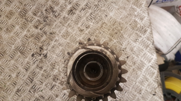 Трансмісія в категорії Трактори Leyland 2100 Transmission Gear Shaft Z 22: фото 6