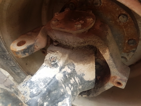 Manitou Mrt2540 Front Axle Dana Spicer 357/212/302 Rhs 729427, 737961, 603817 - Передня вісь в категорії Навантажувачі телескопічні: фото 2 Manitou Mrt2540 Front Axle Dana Spicer 357/212/302 Rhs 729427, 737961, 603817 - Передня вісь в категорії Навантажувачі телескопічні: фото 2