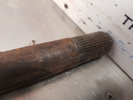 Massey Ferguson 2620, 2720, 2640, 2680 Pto Drive Shaft 36 Splines 3052679m2 - Піввісь в категорії Трактори: фото 3 Massey Ferguson 2620, 2720, 2640, 2680 Pto Drive Shaft 36 Splines 3052679m2 - Піввісь в категорії Трактори: фото 3