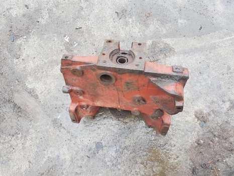 Маточина в категорії Екскаватори-навантажувачі Massey Ferguson 50b, 100, 200, 300, 500 Series Front Axle Casting 1684290m1: фото 8