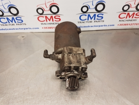 Massey Ferguson 50e, 690, 670 Steering Pump 35104550, 1691156m93, 1666726m91 - Насос гідропідсилювача в категорії Трактори: фото 1 Massey Ferguson 50e, 690, 670 Steering Pump 35104550, 1691156m93, 1666726m91 - Насос гідропідсилювача в категорії Трактори: фото 1