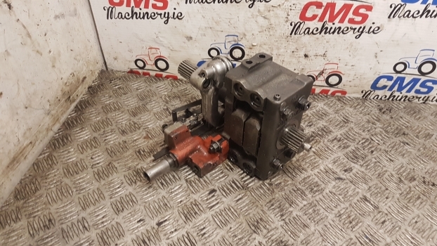 Massey Ferguson 690, 699, 590, 575 Hydraulic Lift Pump 1665610m2, 1675125m92 - Гідронасос в категорії Трактори: фото 3 Massey Ferguson 690, 699, 590, 575 Hydraulic Lift Pump 1665610m2, 1675125m92 - Гідронасос в категорії Трактори: фото 3