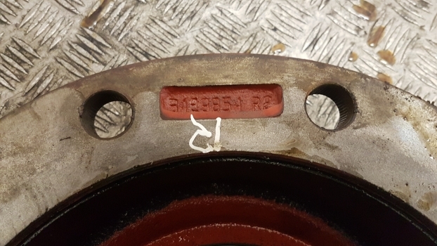 Massey Ferguson 8100 And 8200 Series Hub 3429854m2 - Маточина в категорії Трактори: фото 5 Massey Ferguson 8100 And 8200 Series Hub 3429854m2 - Маточина в категорії Трактори: фото 5